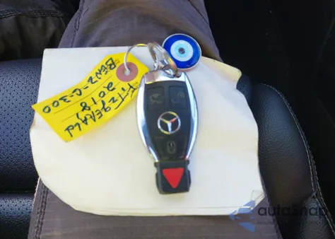 2018 Mercedes-Benz C 300 4Matic from USA, damaged, VIN 55SWF4KB8JU245886